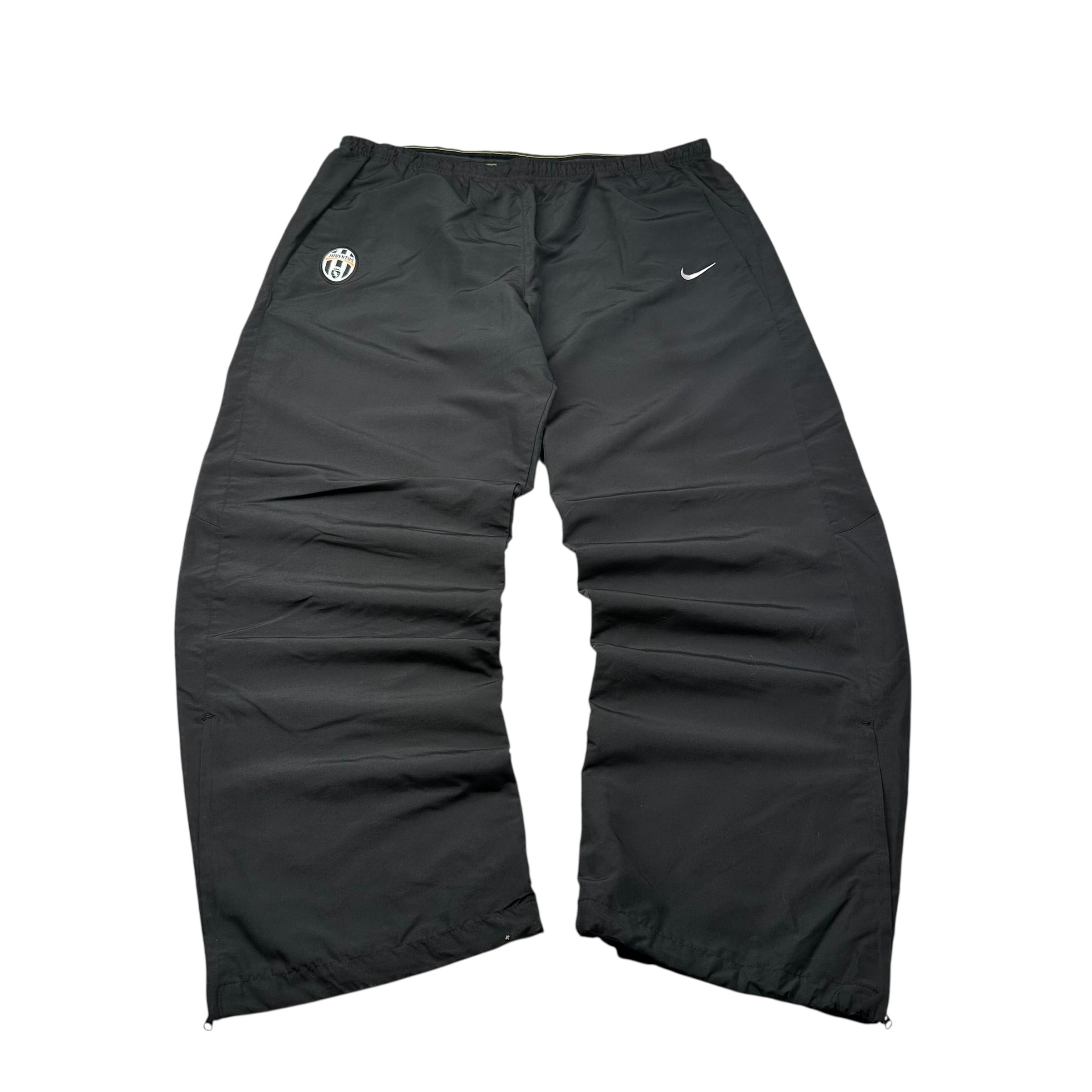 Nike Juventus Tracksuit (XL)