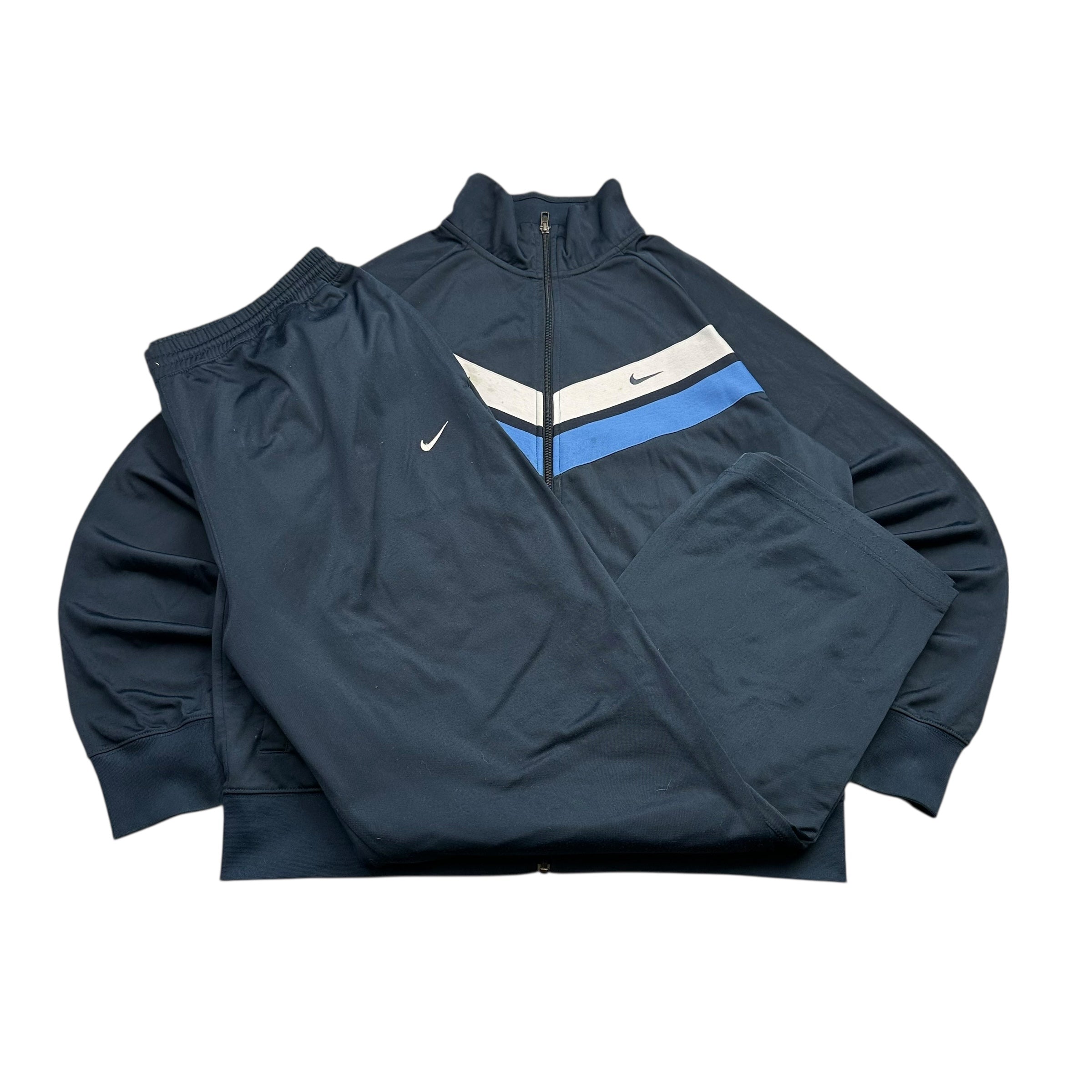 Nike Tracksuit (XL)