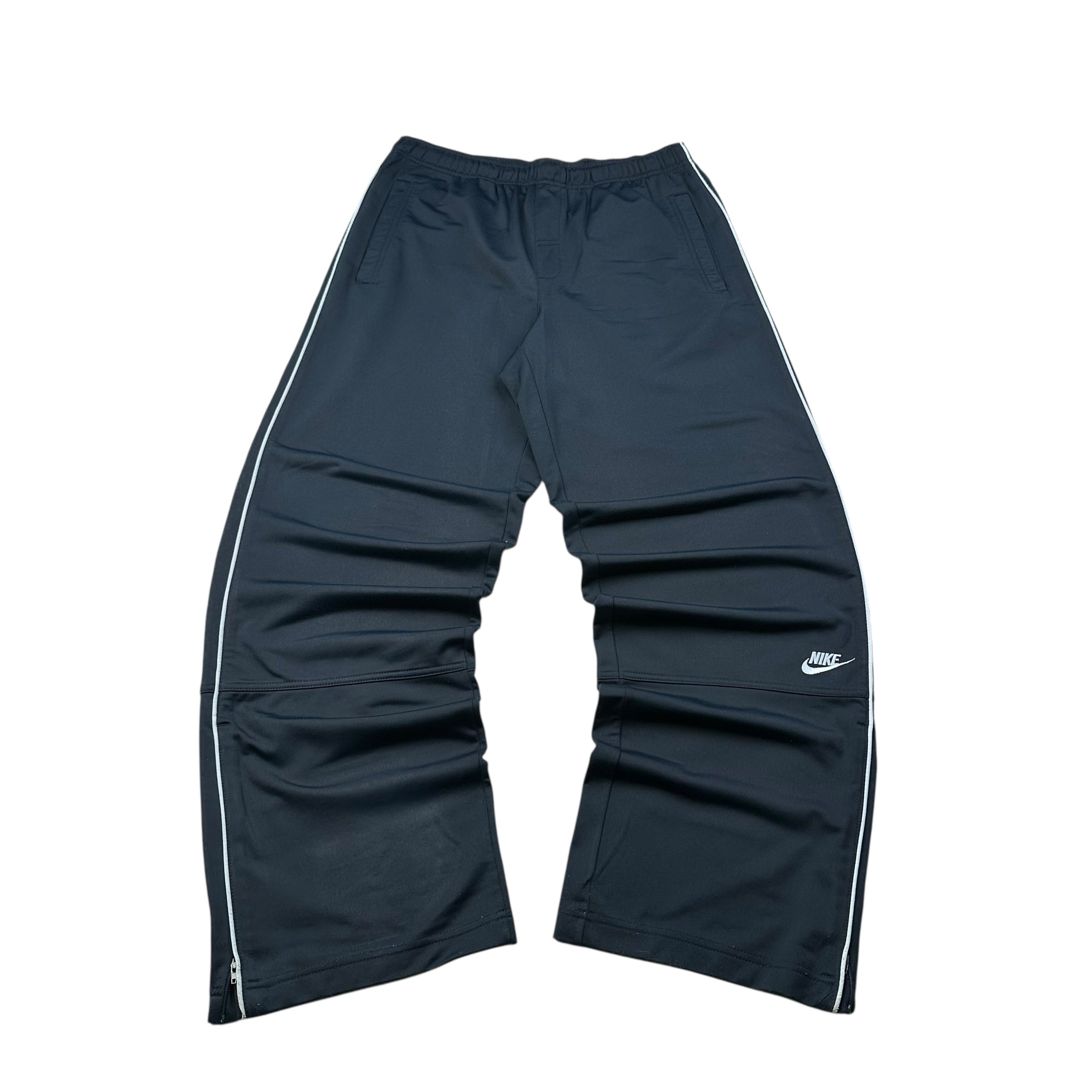 Nike Tracksuit (L)