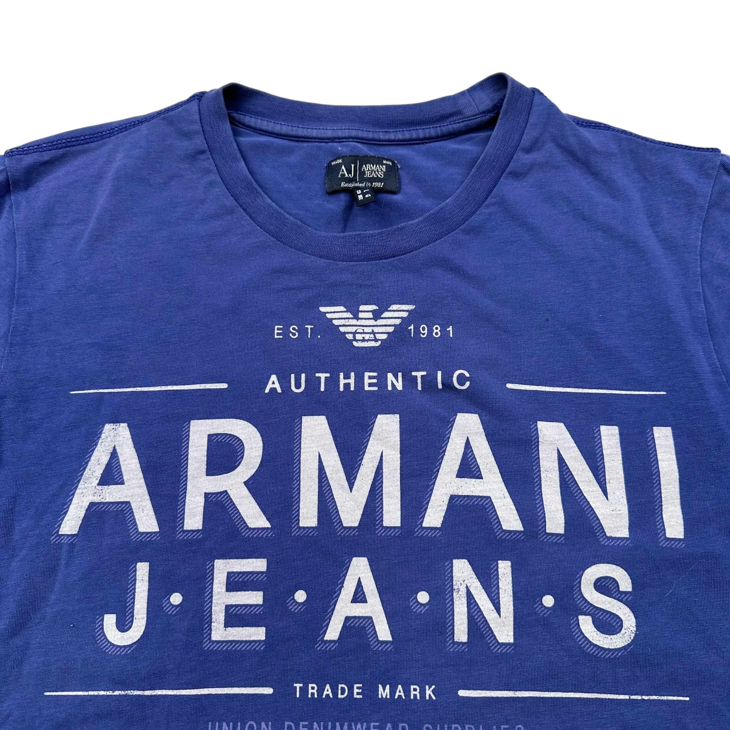 Armani T-Shirt (M)