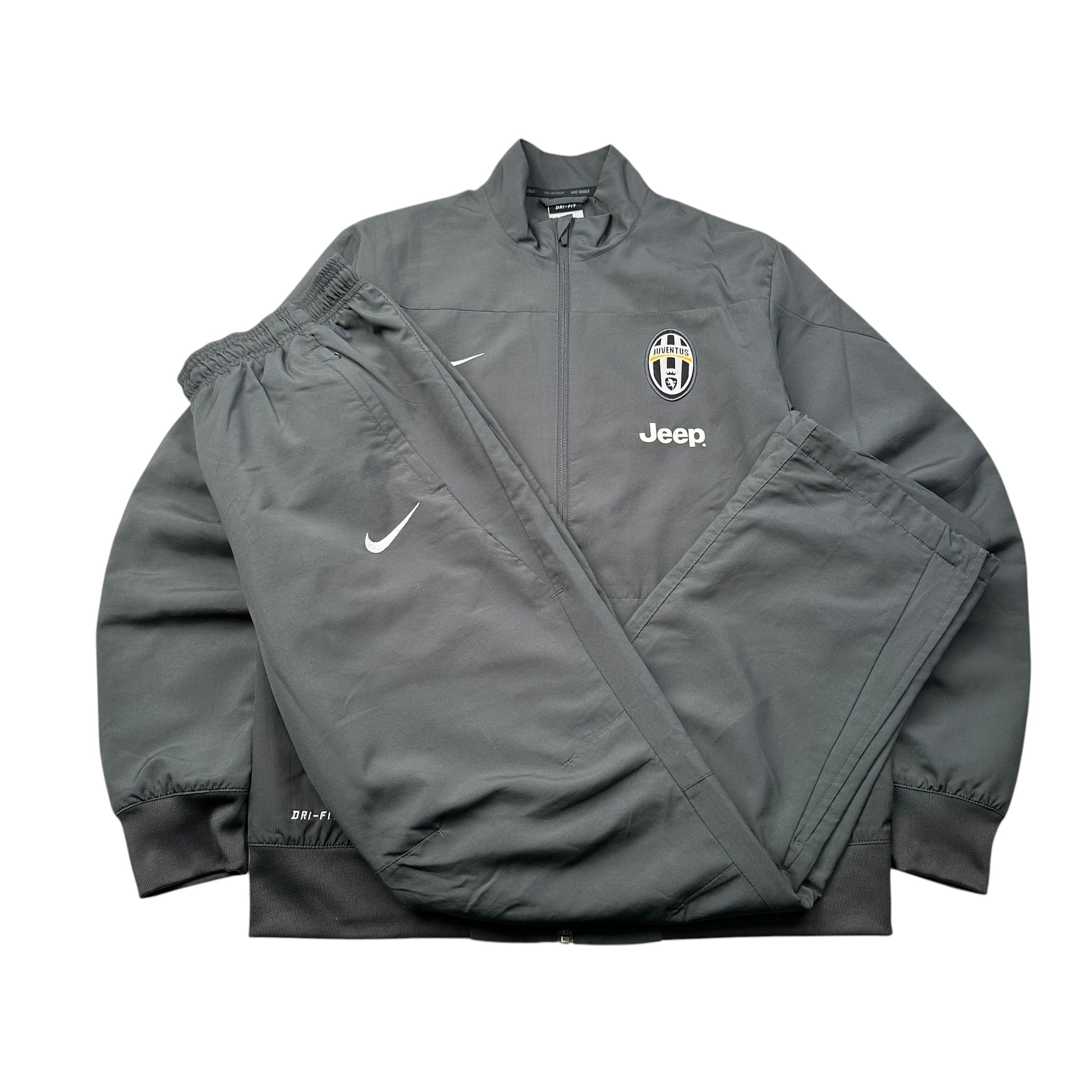 Nike Juventus Tracksuit (M)