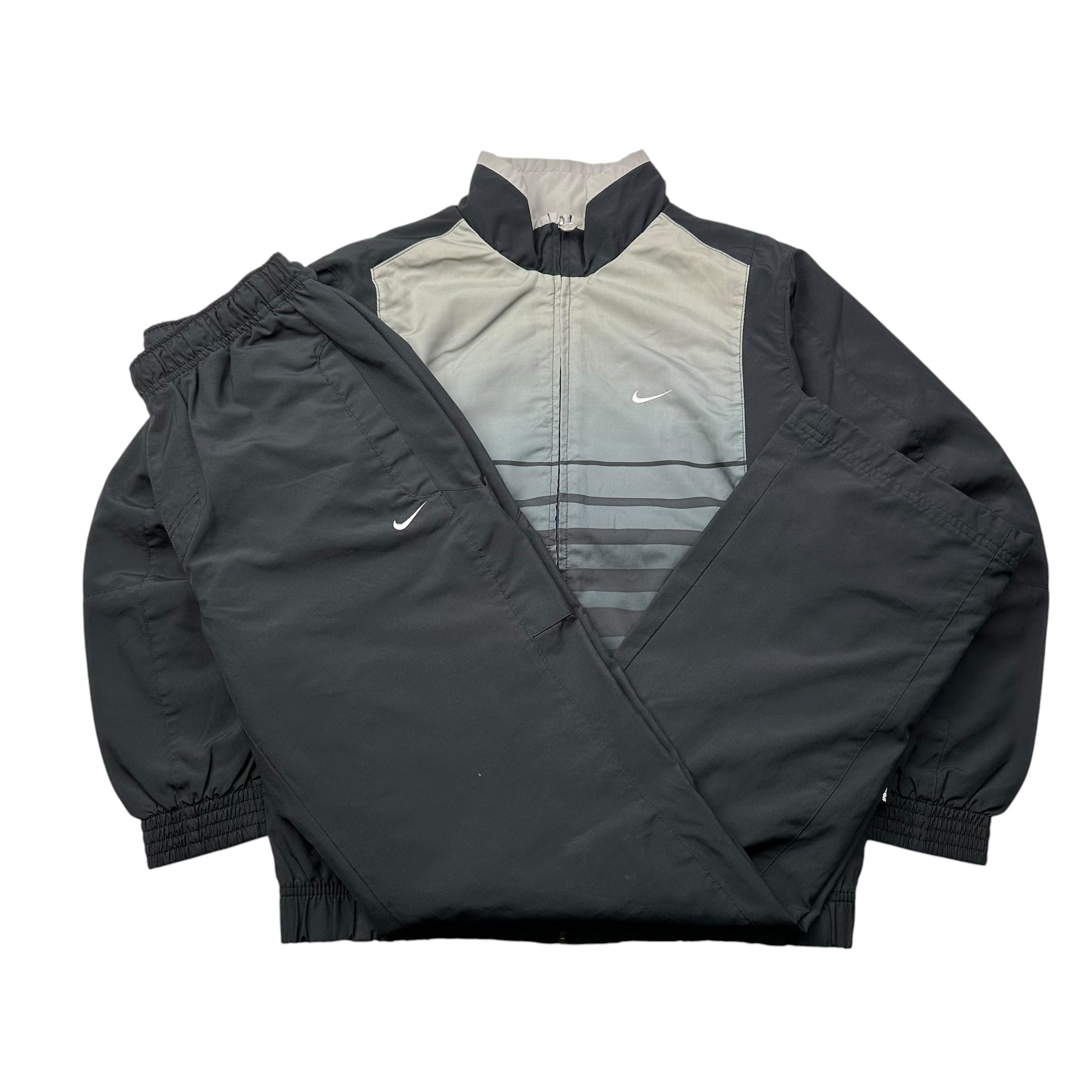 Nike Tracksuit (S)