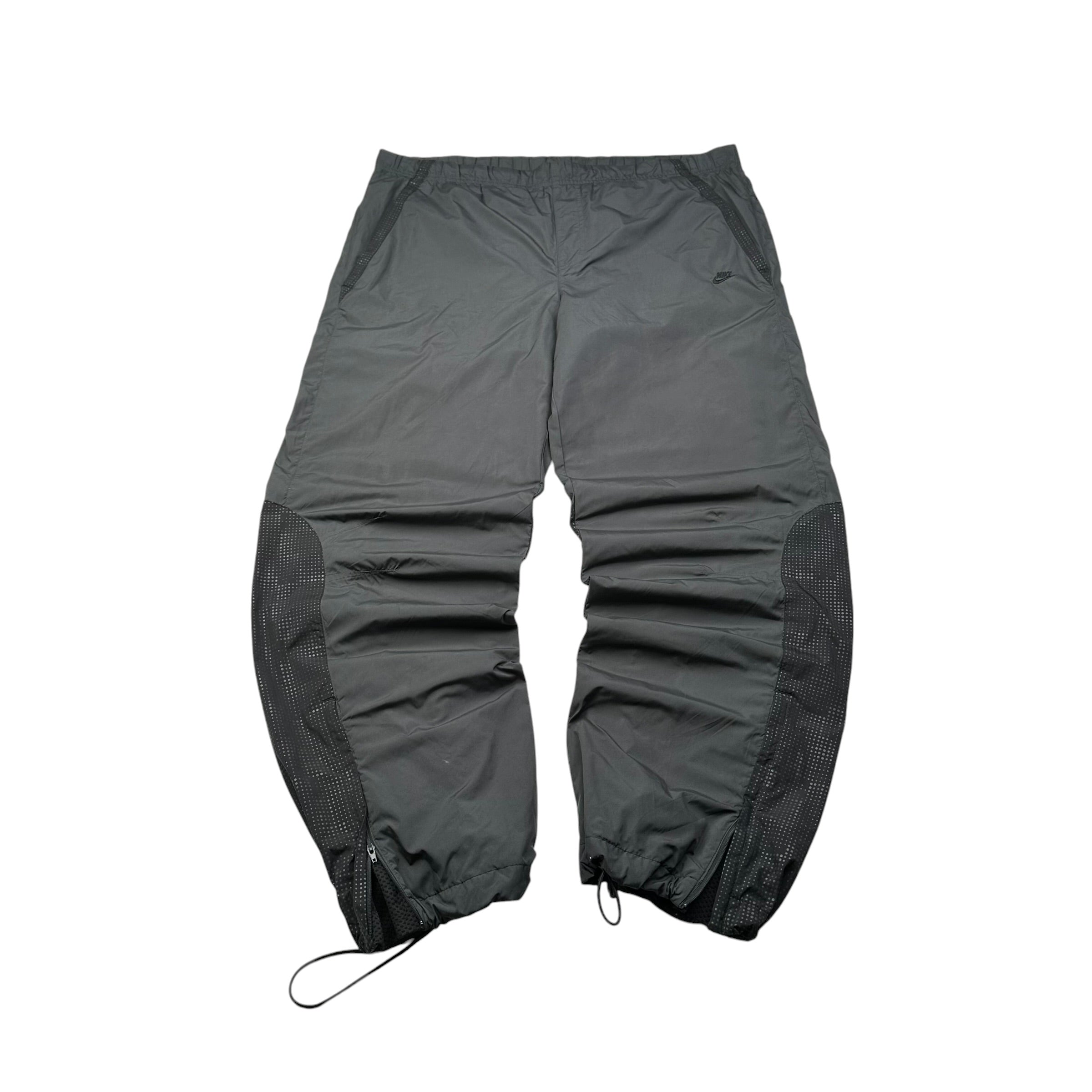Nike Tracksuit (L)