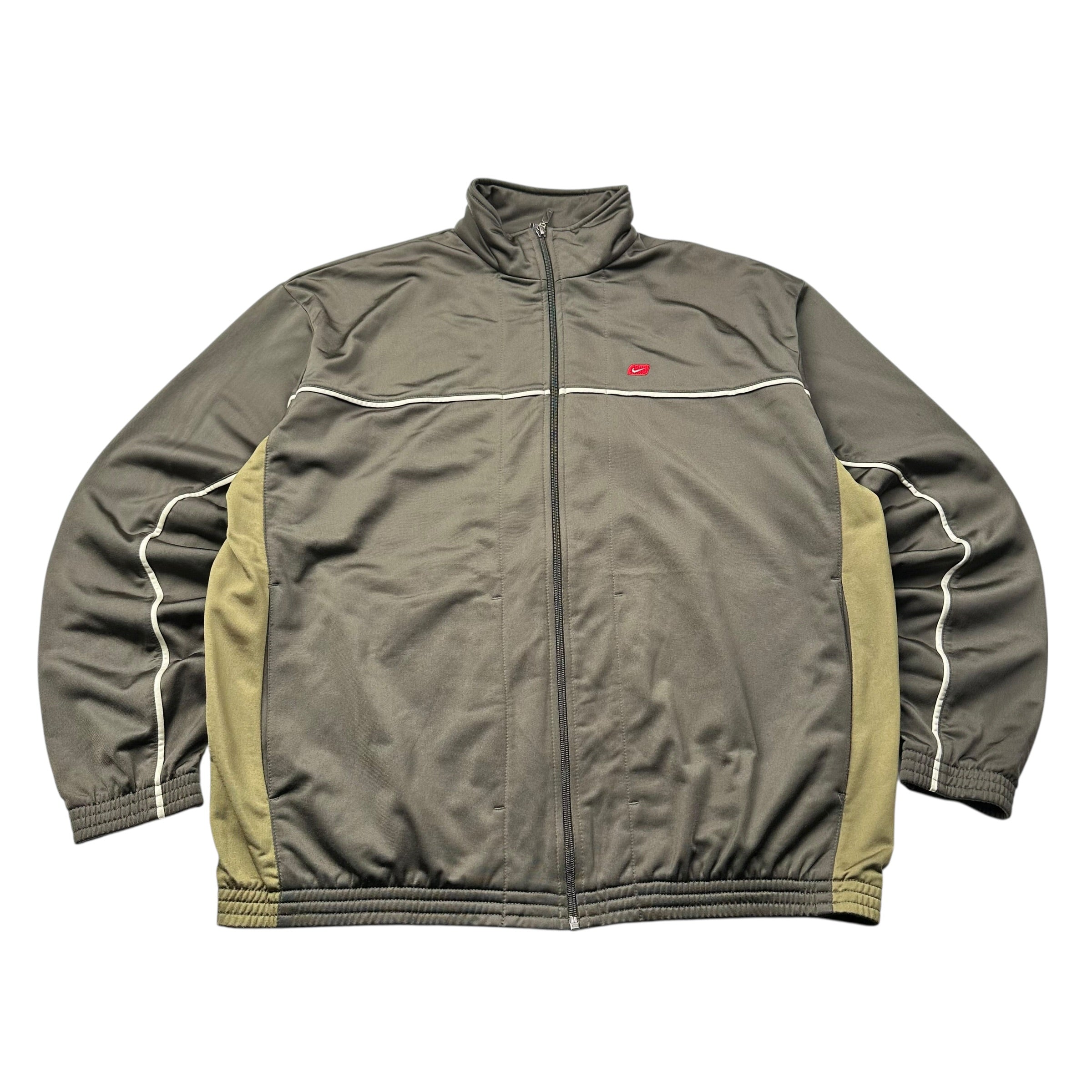 Nike Tracksuit (XL)
