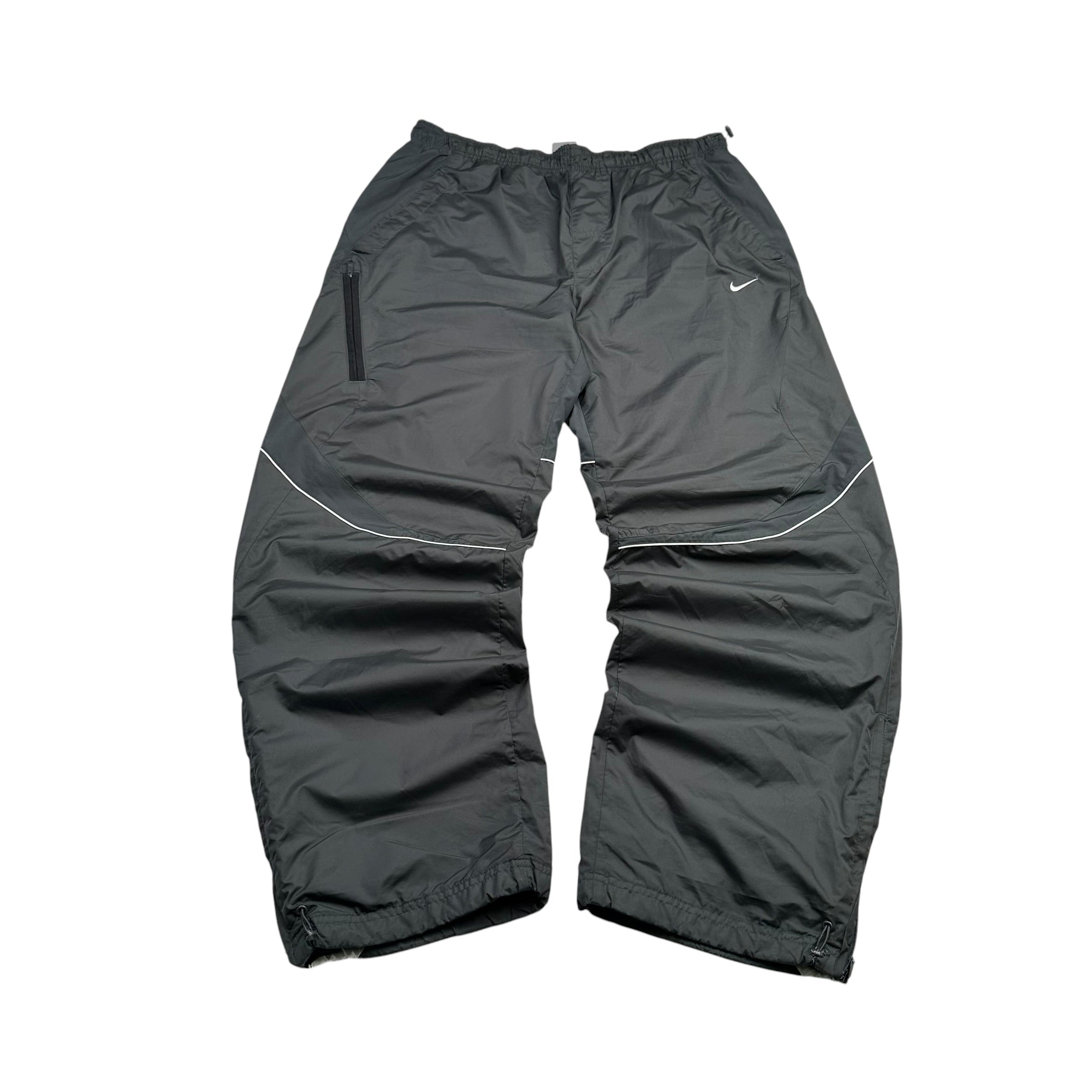 Nike Tracksuit (L)