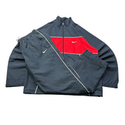 Nike Tracksuit (L)