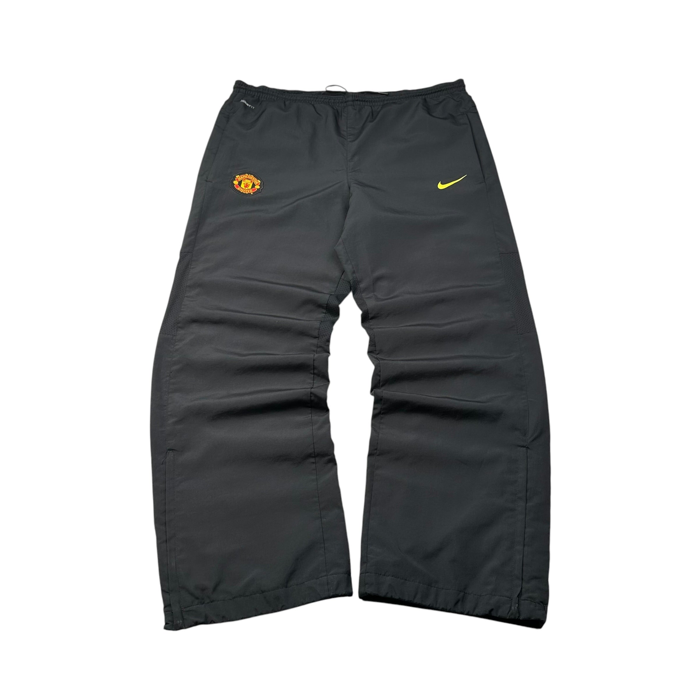 Nike Manchester United Tracksuit (L)