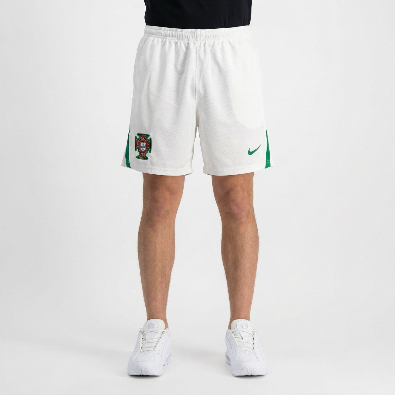 Nike Portugal Shorts (XS)