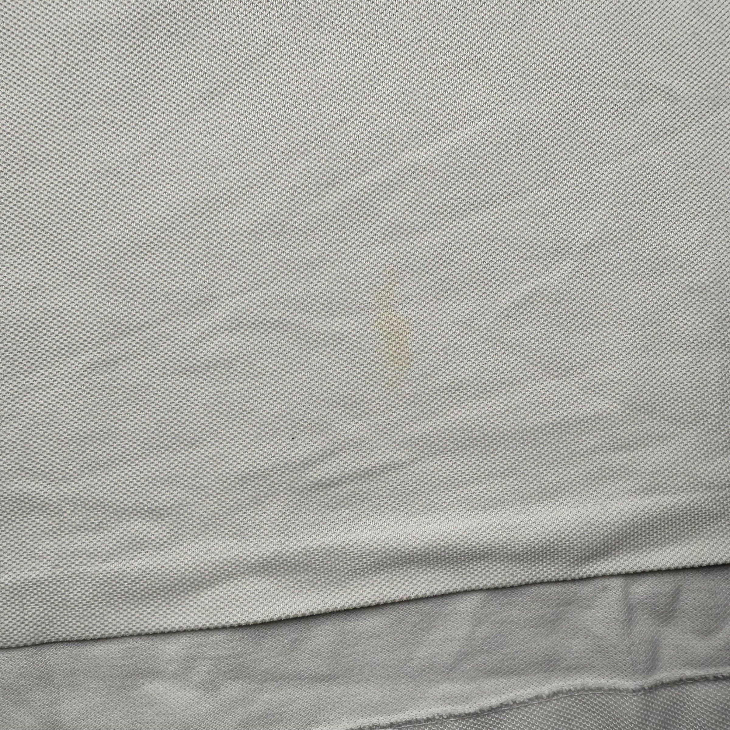 Ralph Lauren Polo (L)