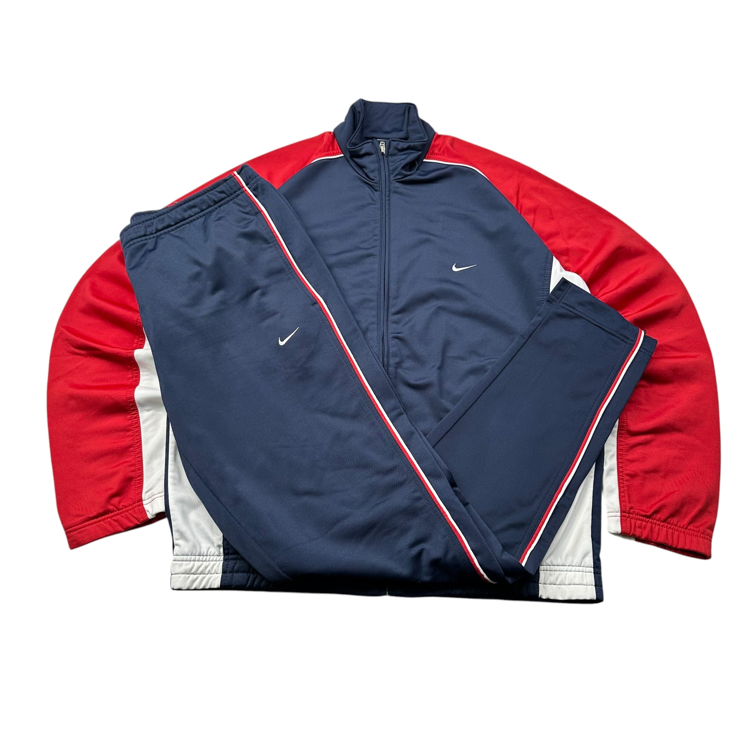 Nike Tracksuit (XL)