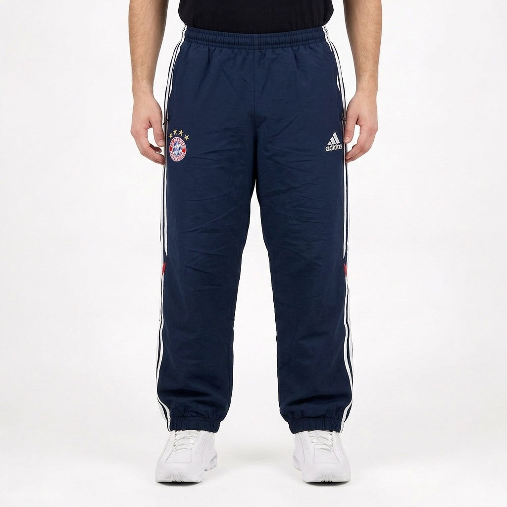 Adidas FC Bayern Munich Trackpants (M)
