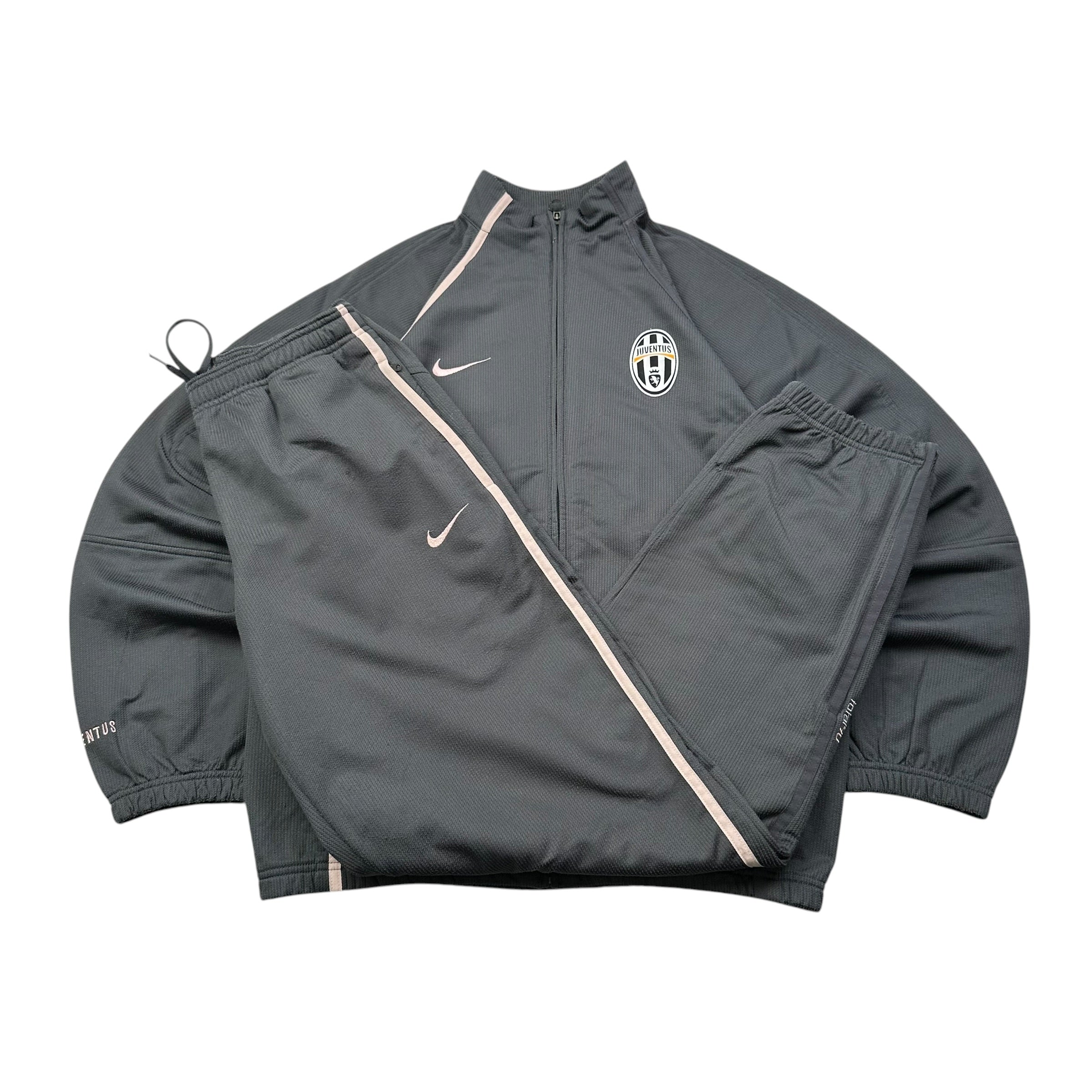 Nike Juventus Tracksuit (M)