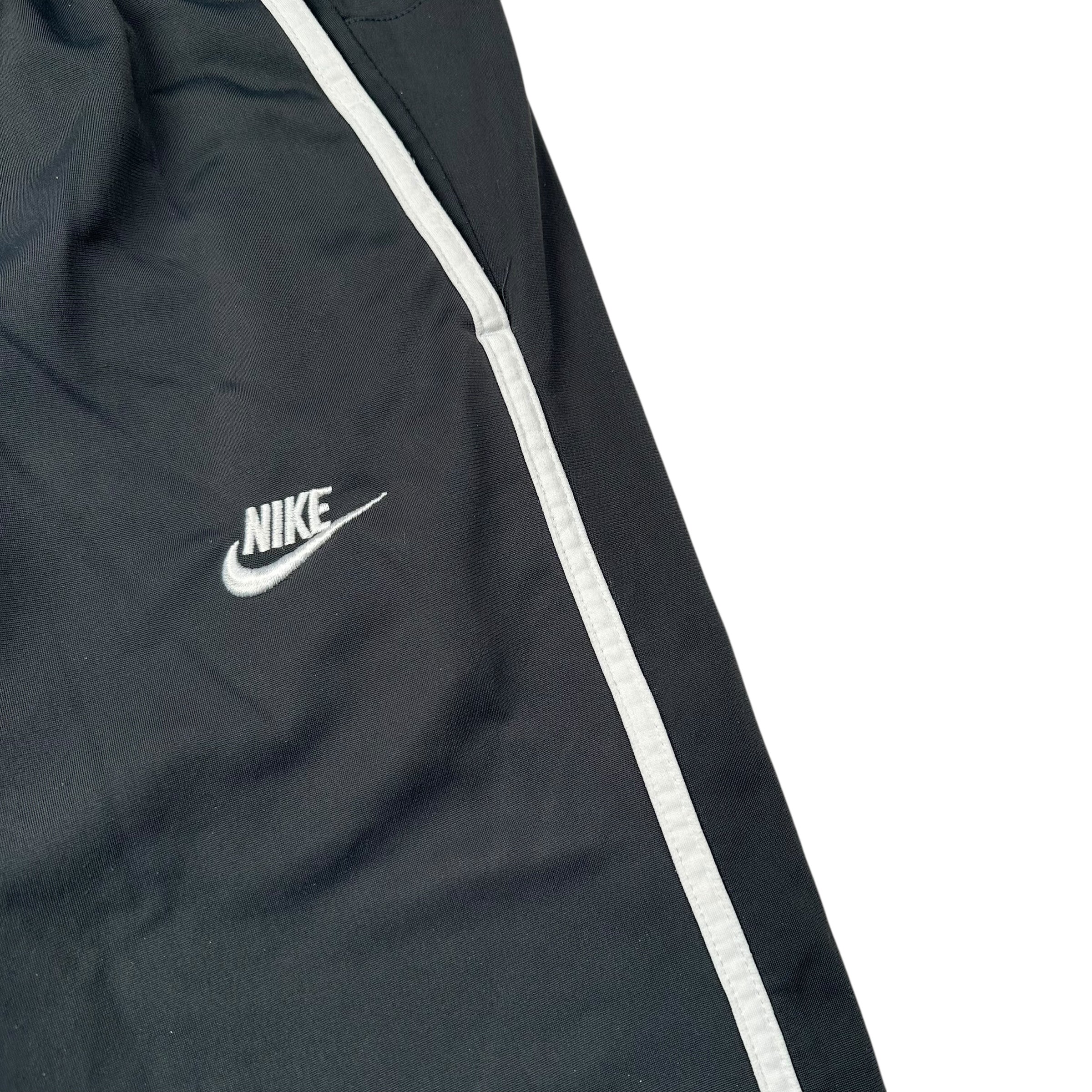 Nike Tracksuit (M)