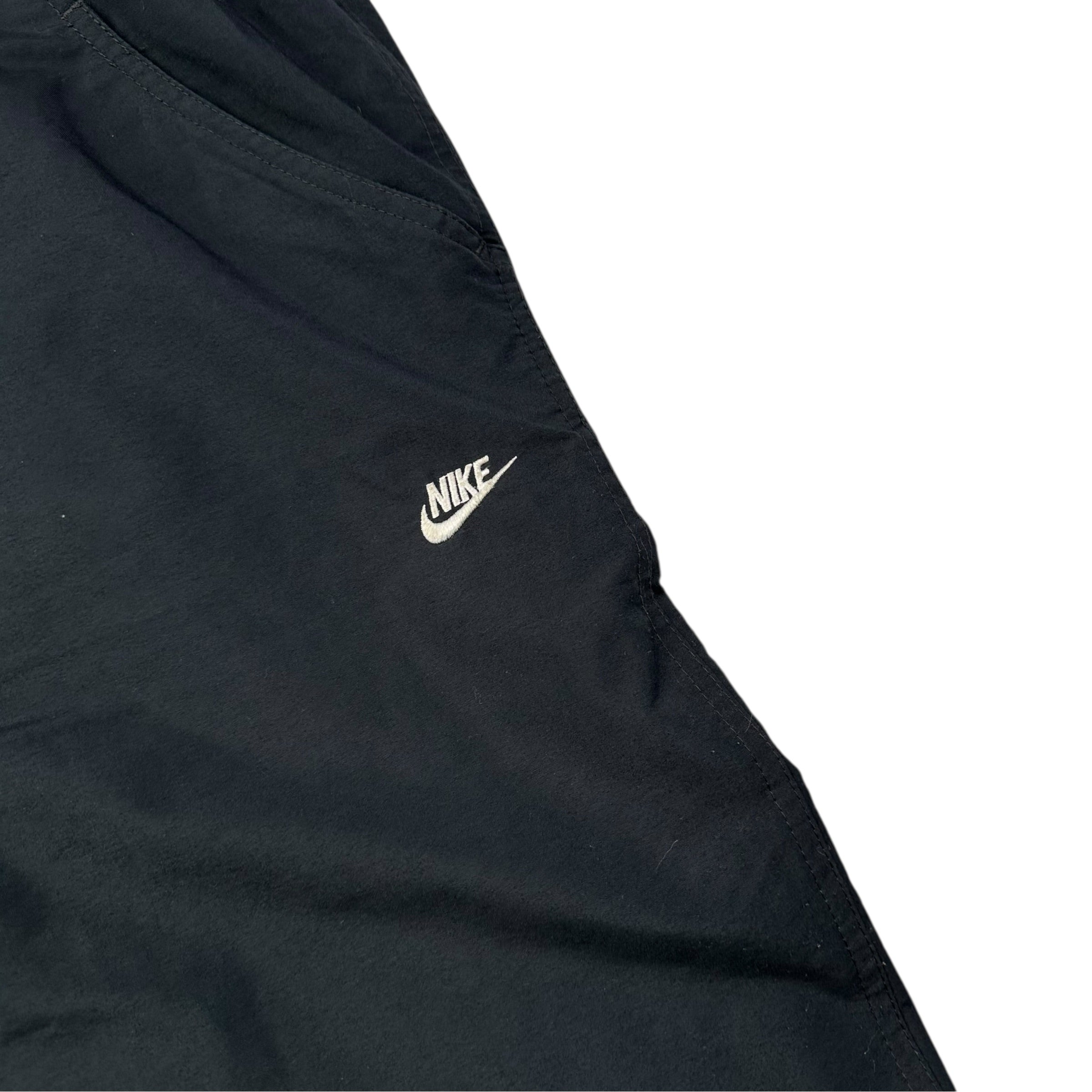 Nike Tracksuit (XL)