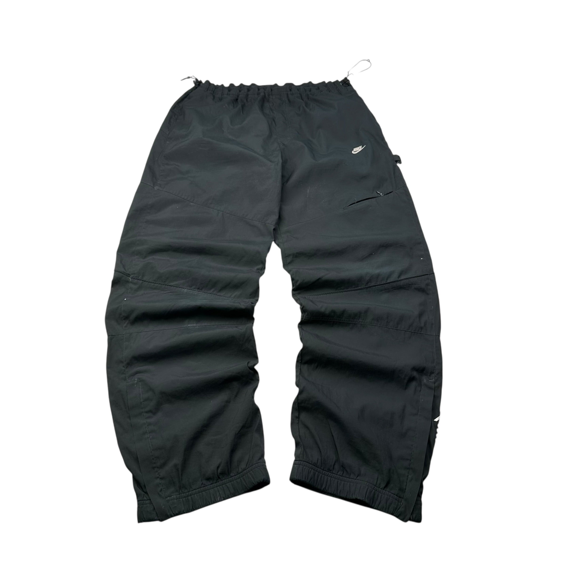 Nike Tracksuit (XL)