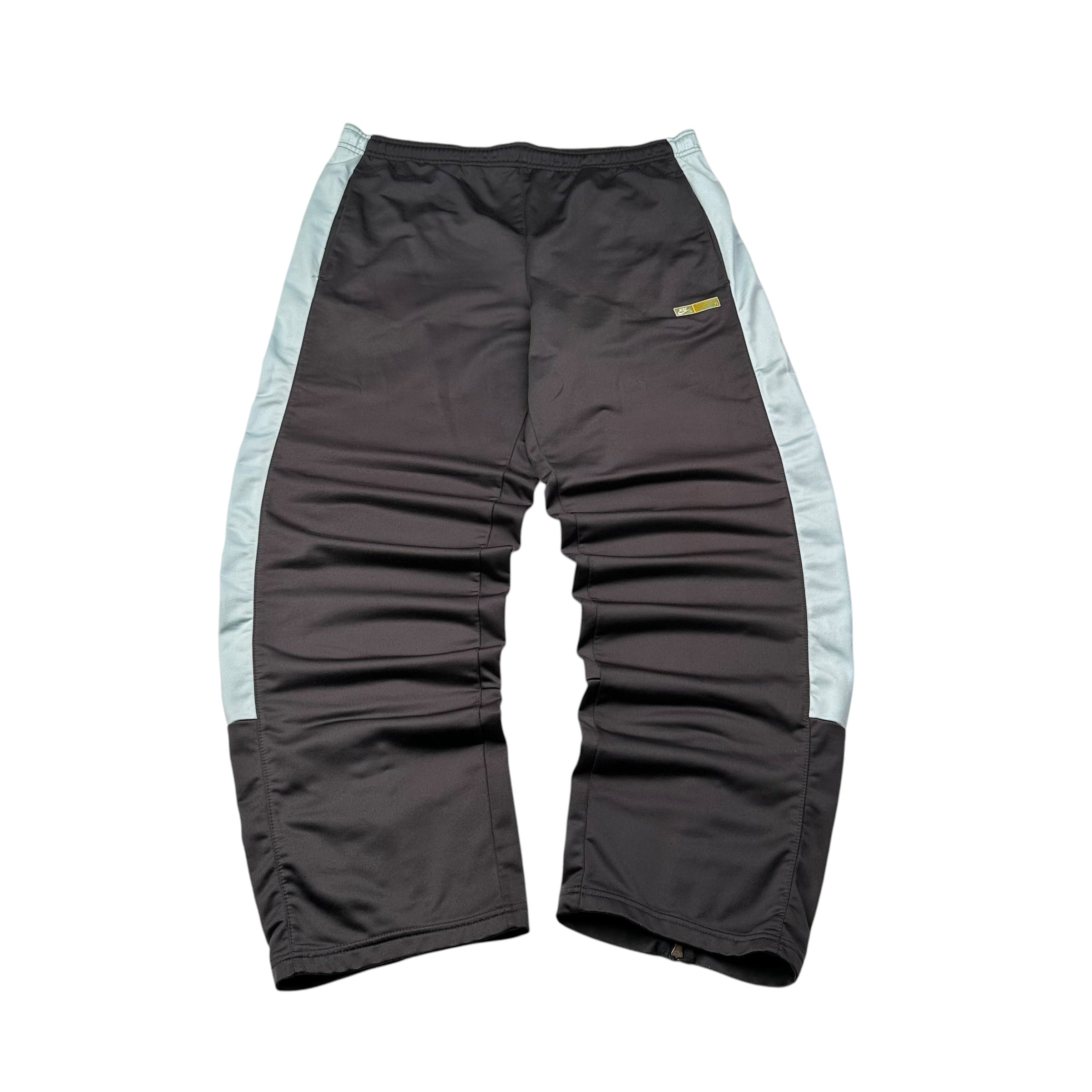 Nike Tracksuit (XL)