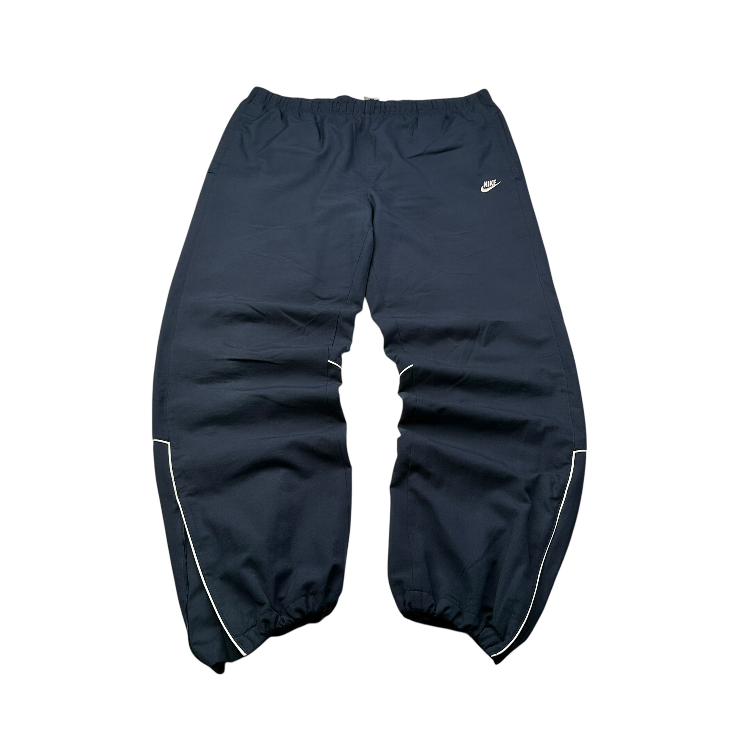 Nike Tracksuit (XL)