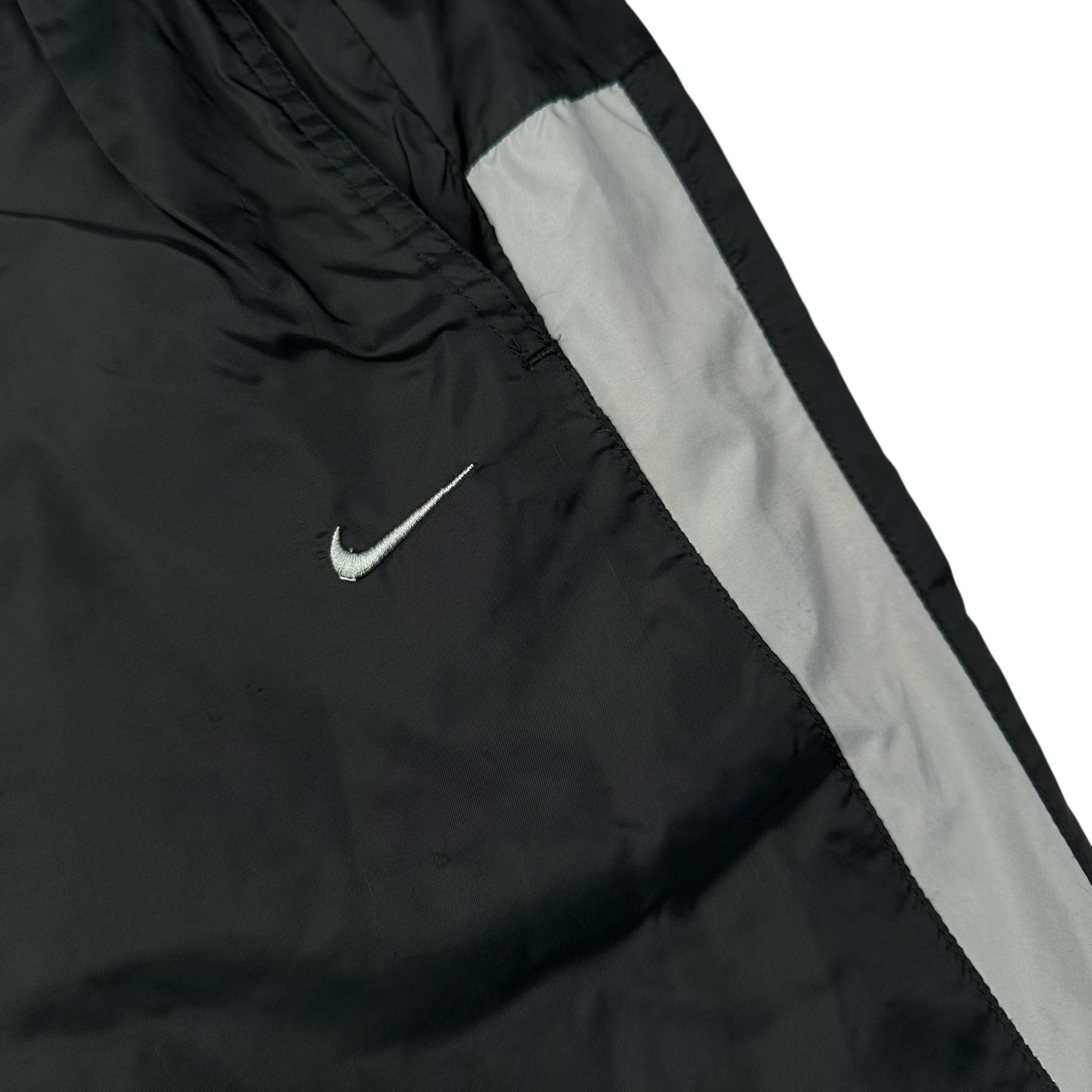Nike Tracksuit (XL)