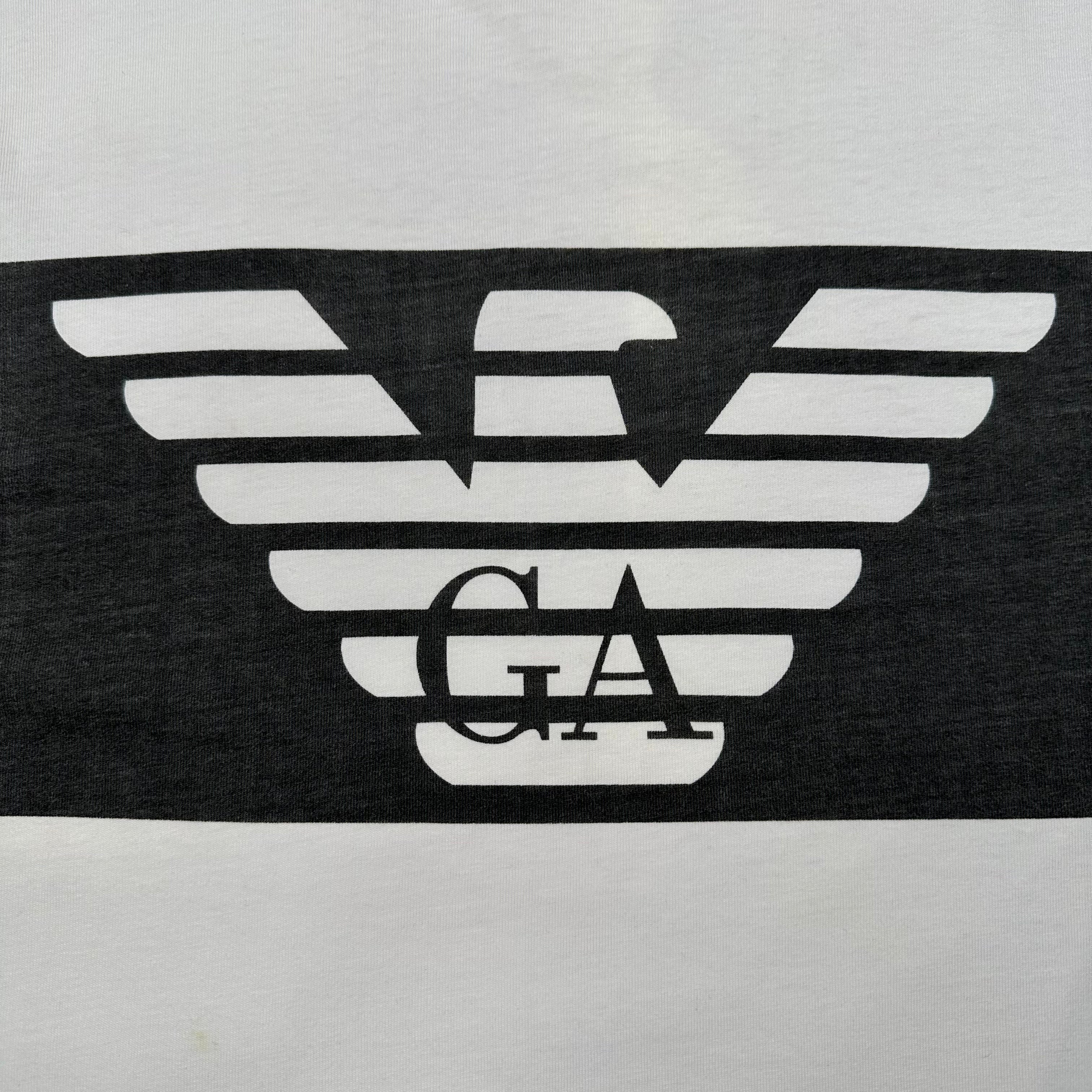 Armani T-Shirt (M)