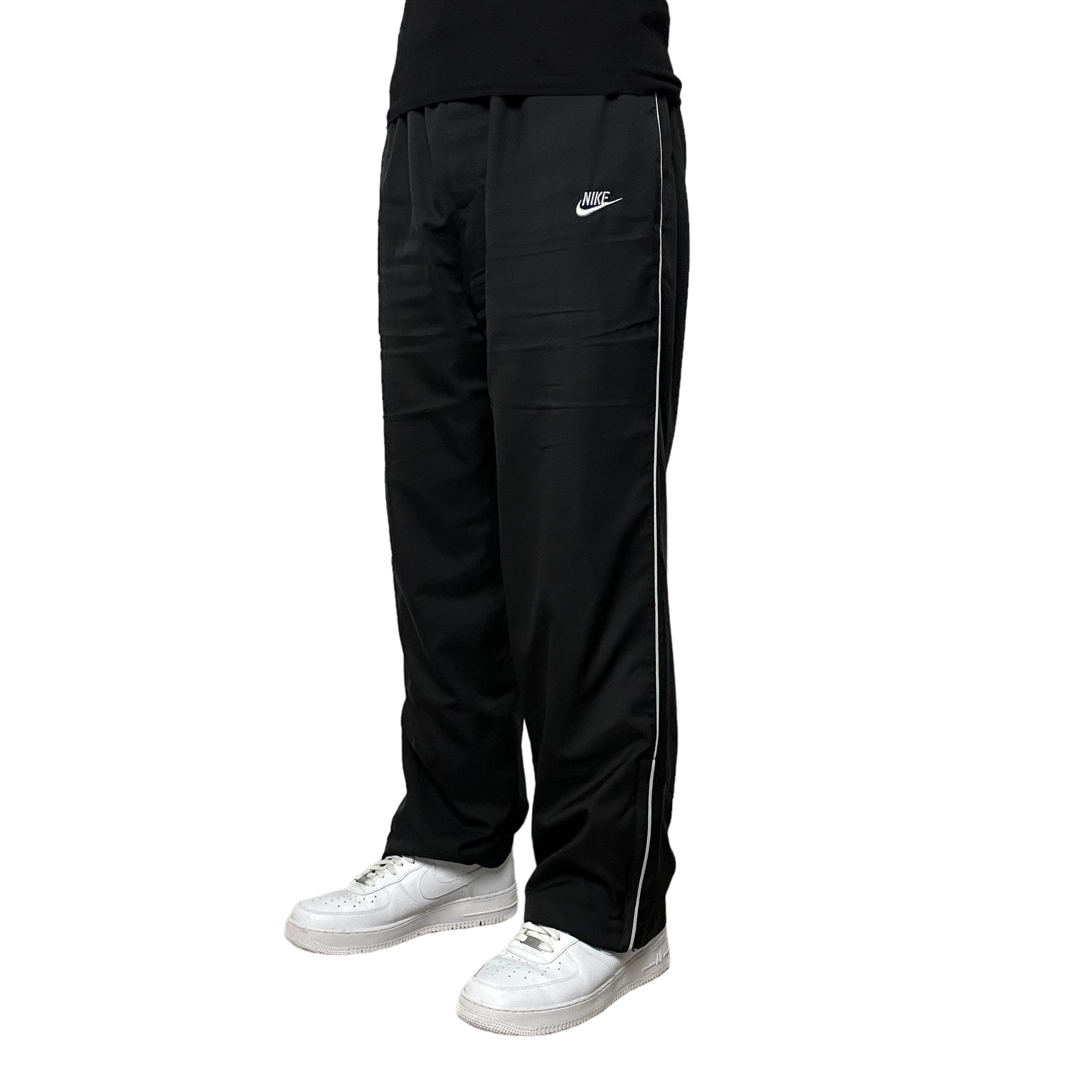 Nike Trackpants (L) KikiVintage