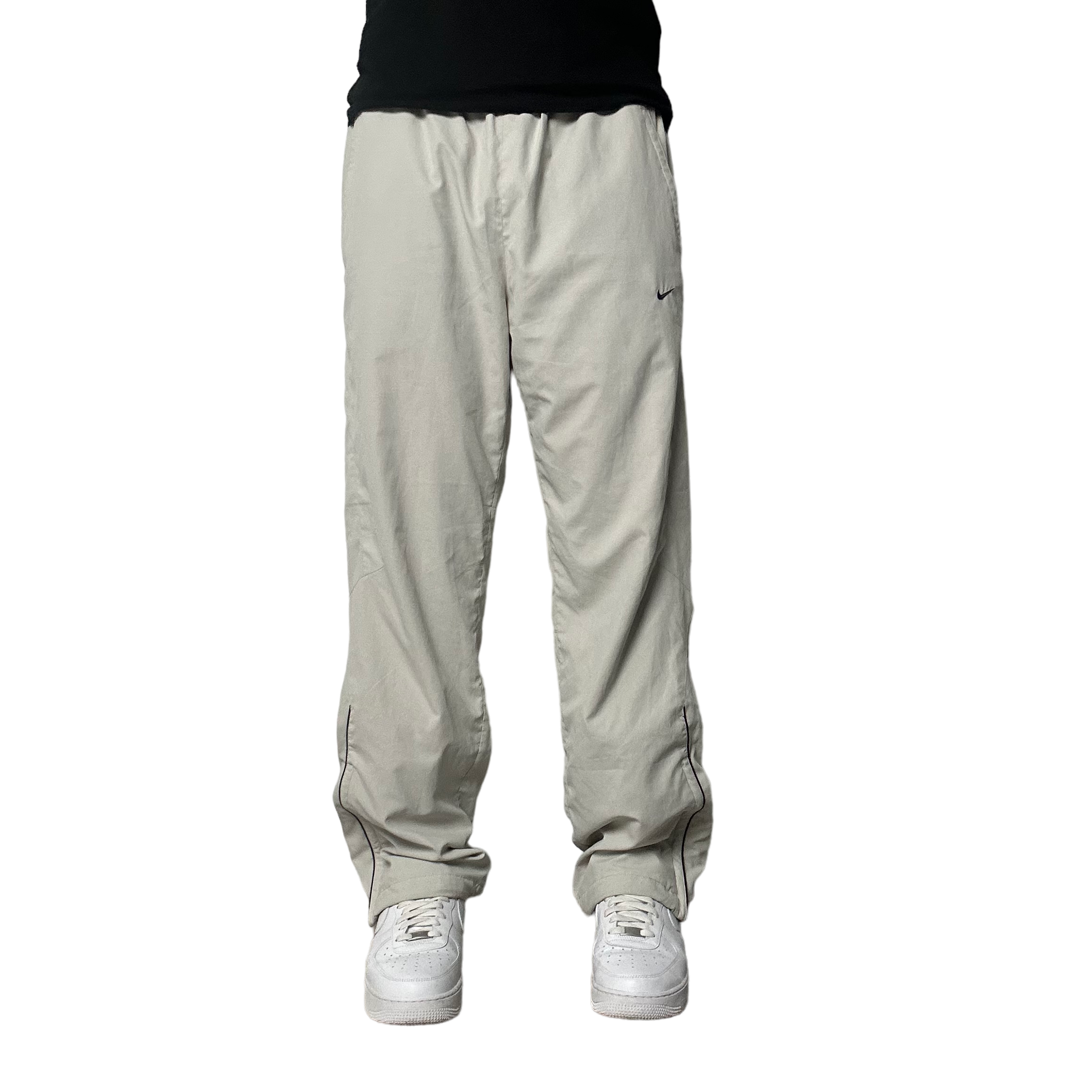 Nike Trackpants (L) KikiVintage