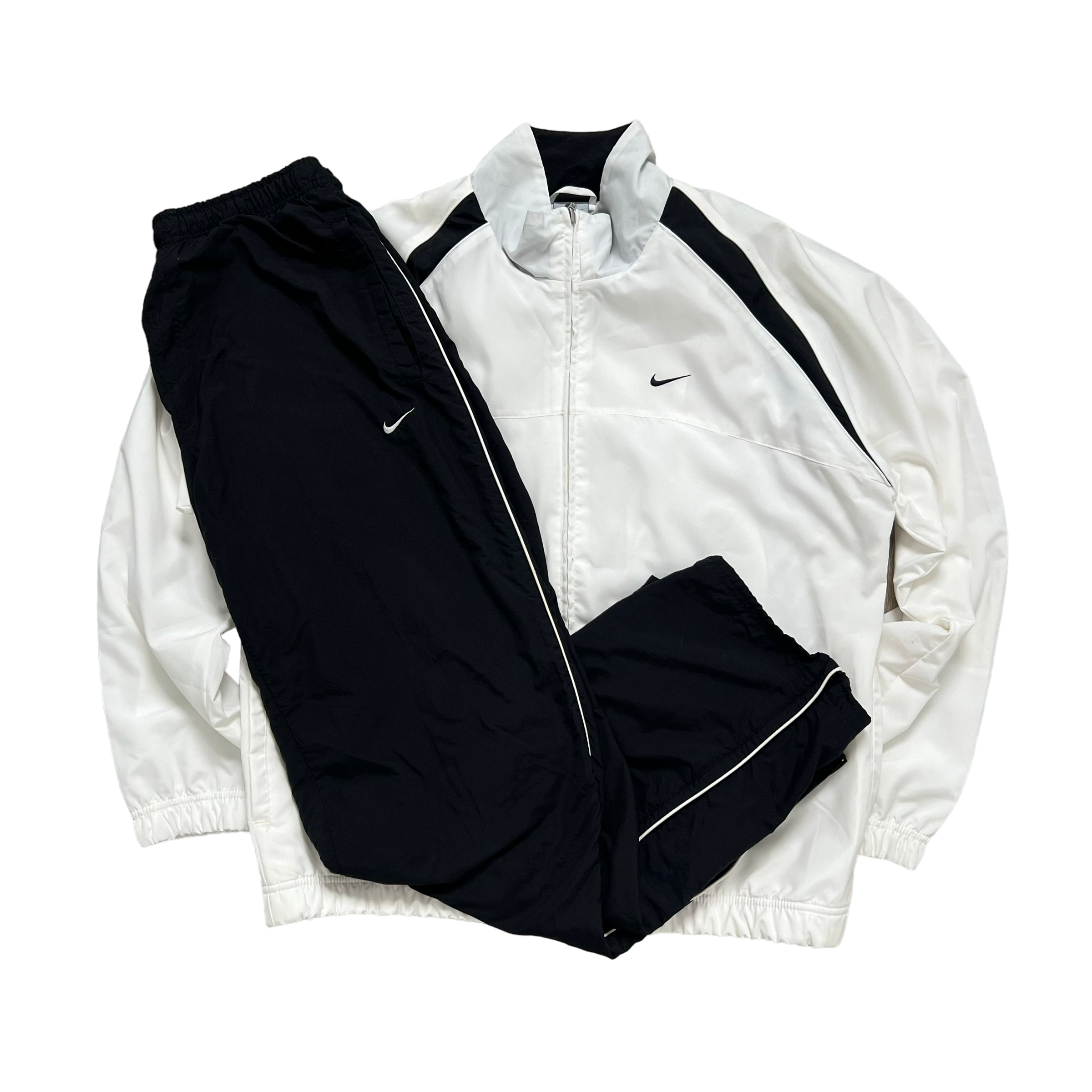 Nike Tracksuit (L) KikiVintage