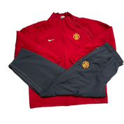 Nike Man Udt. Tracksuit (XL)